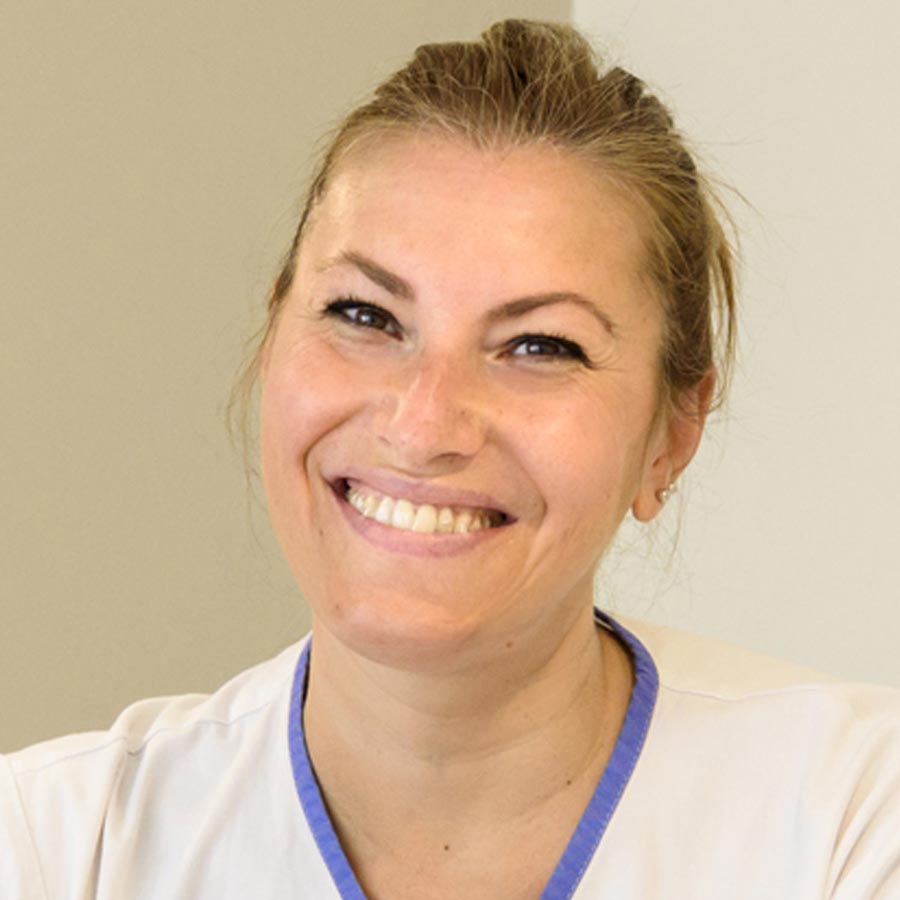 Centro Dentistico New Dental - Ritratto Simona